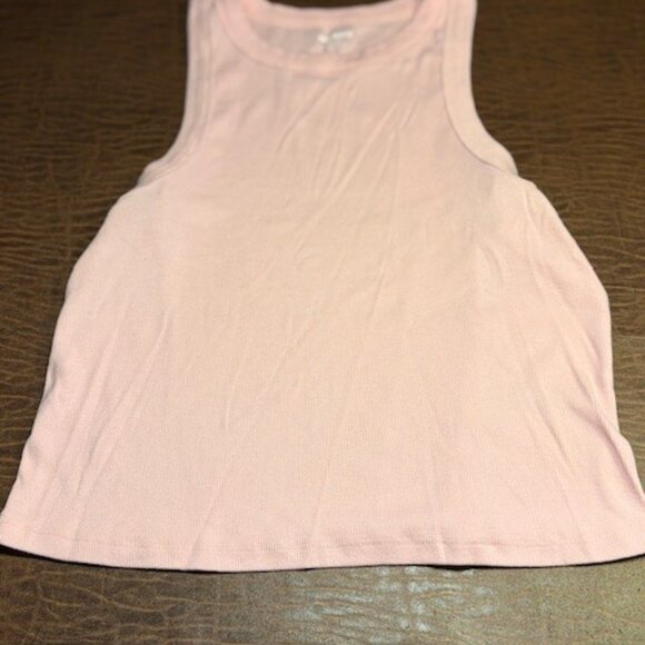 Womans Tank Tops Old Navy Set of 2 Size XL - Picture 4 of 11